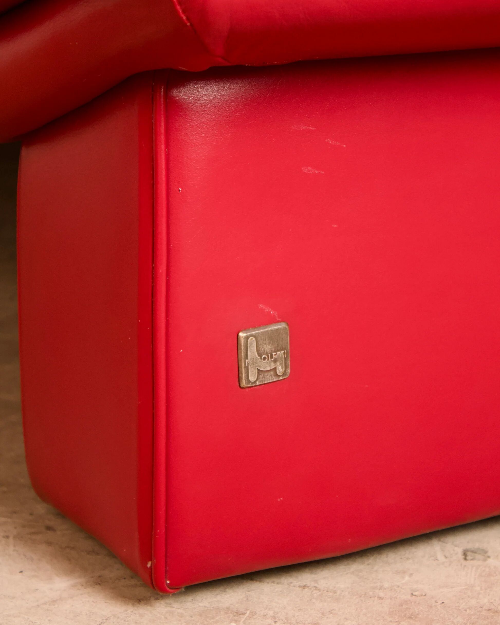 Canapé vintage modèle Ambassador, Nicoletti Salotti, Italie, 1980