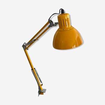 Lampe de bureau suédoise Ledu design