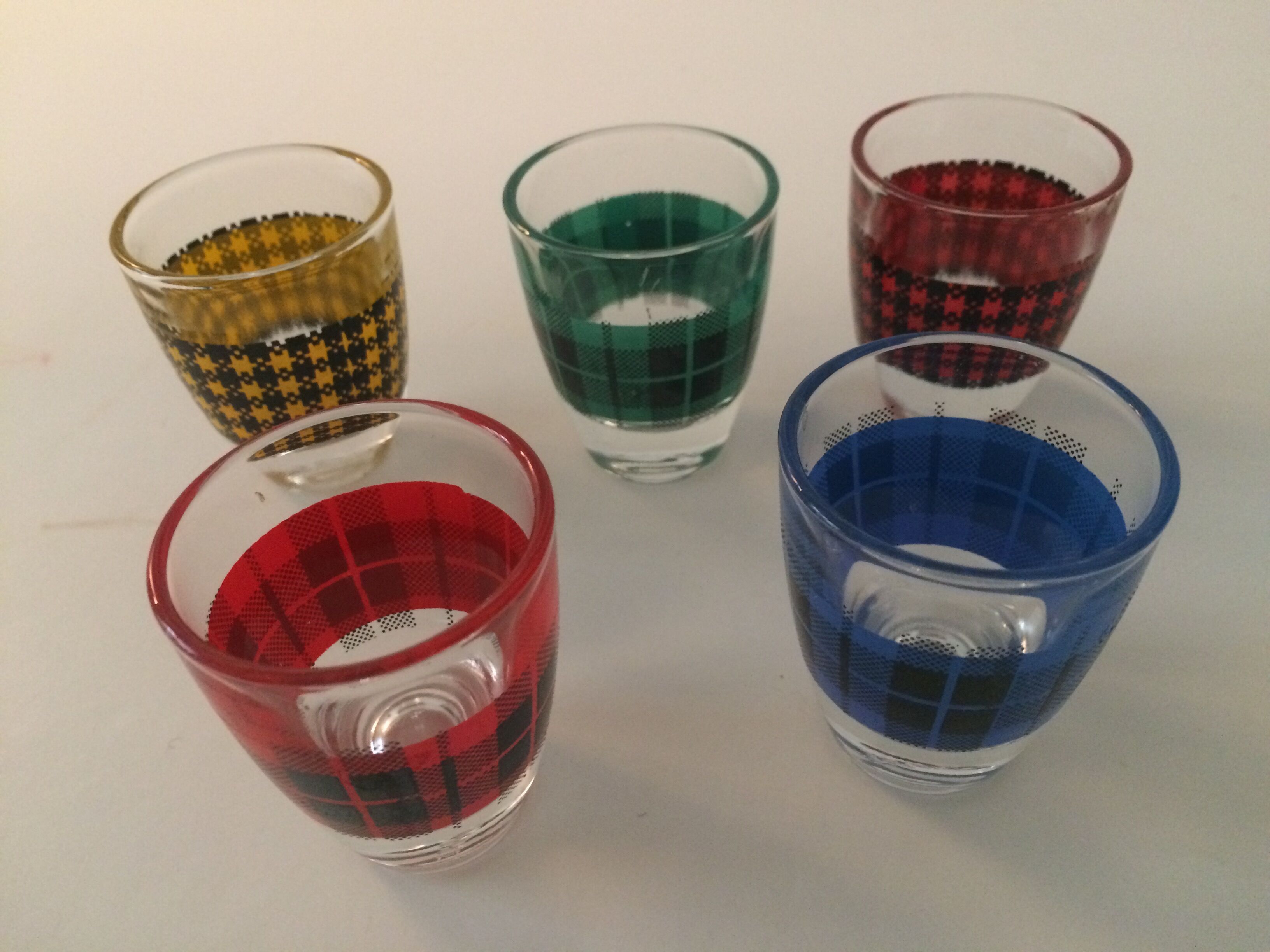 6 digestive glasses from the 50s