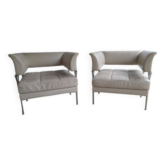 Pair of Castor armchairs by Luca Scacchetti for Poltrona Frau vintage