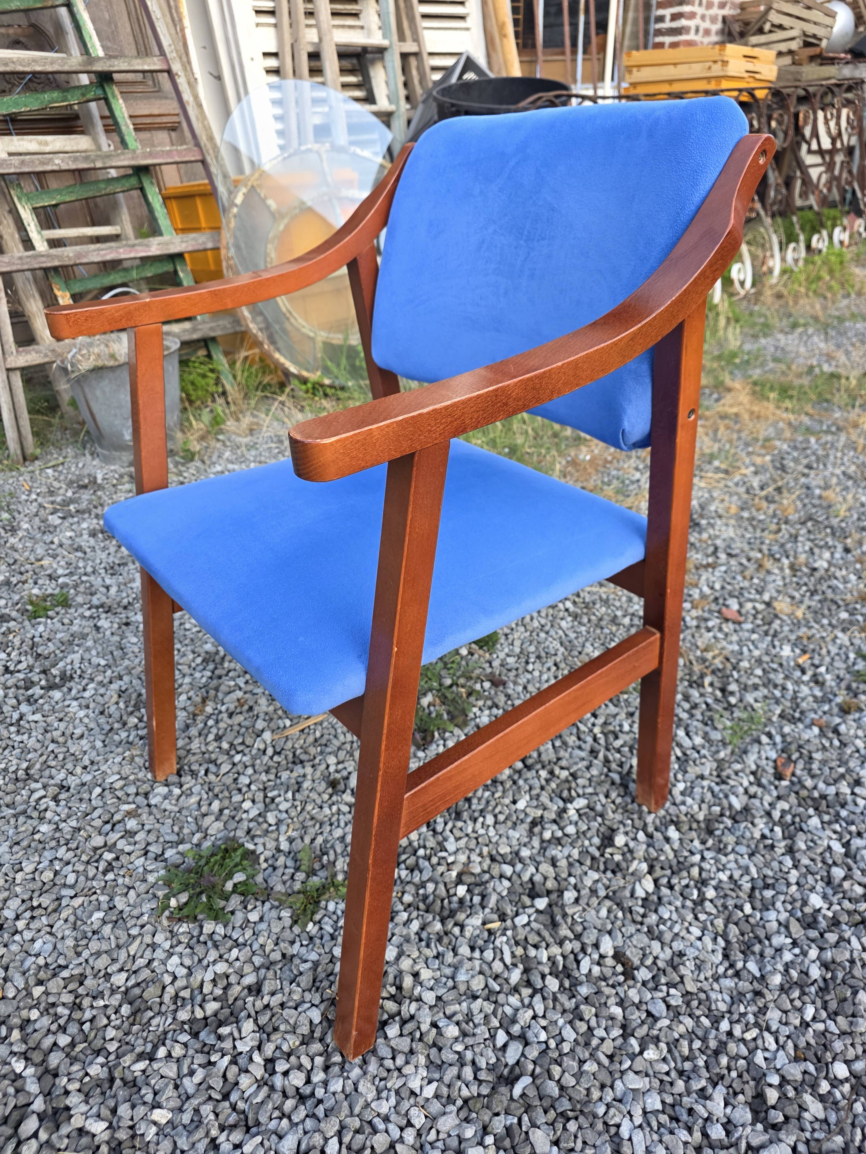 Scandinavian style armchair + velvet footrest