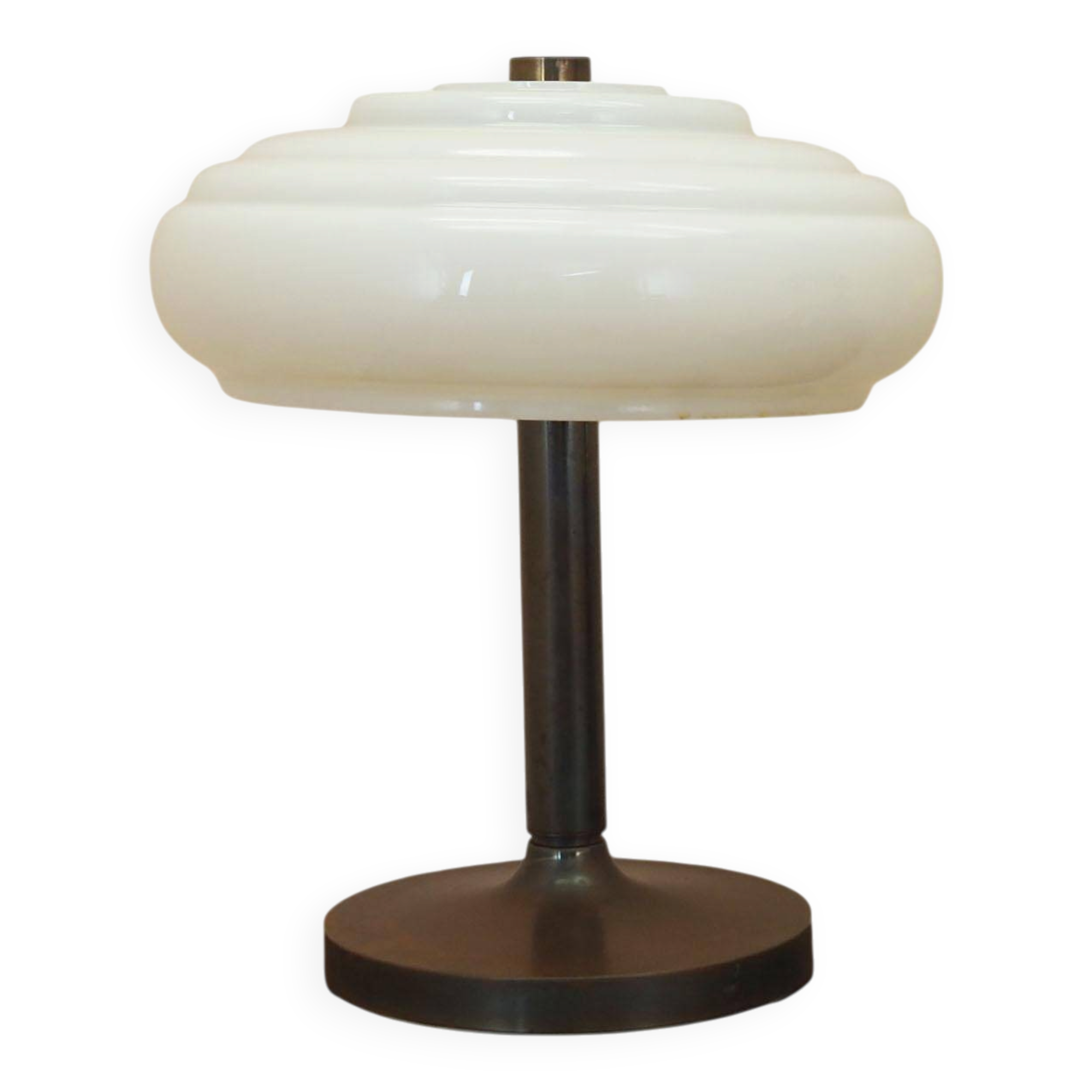 Danish desk lamp 1960s with decorative ribbed shade, brown metal