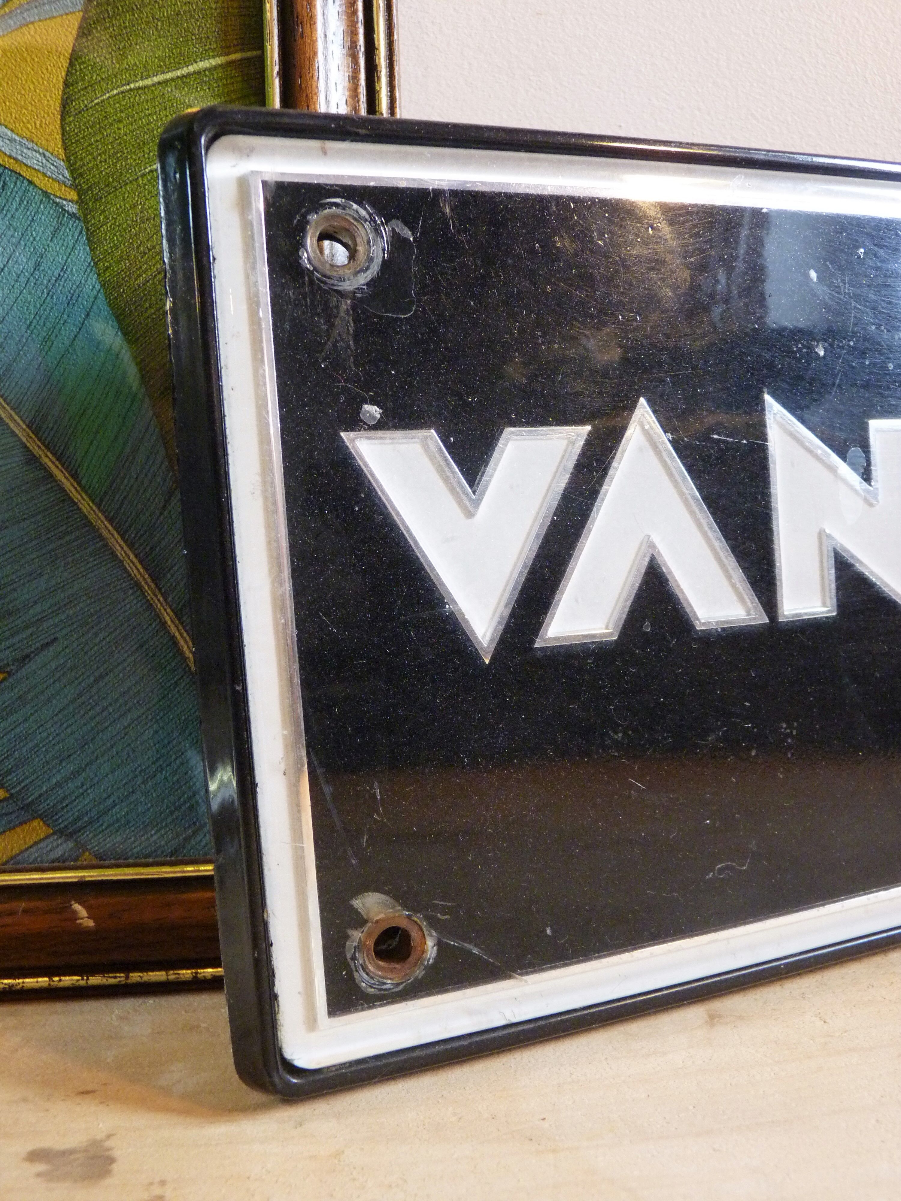 Bus front plate - Emblem, VanHool Vintage logo