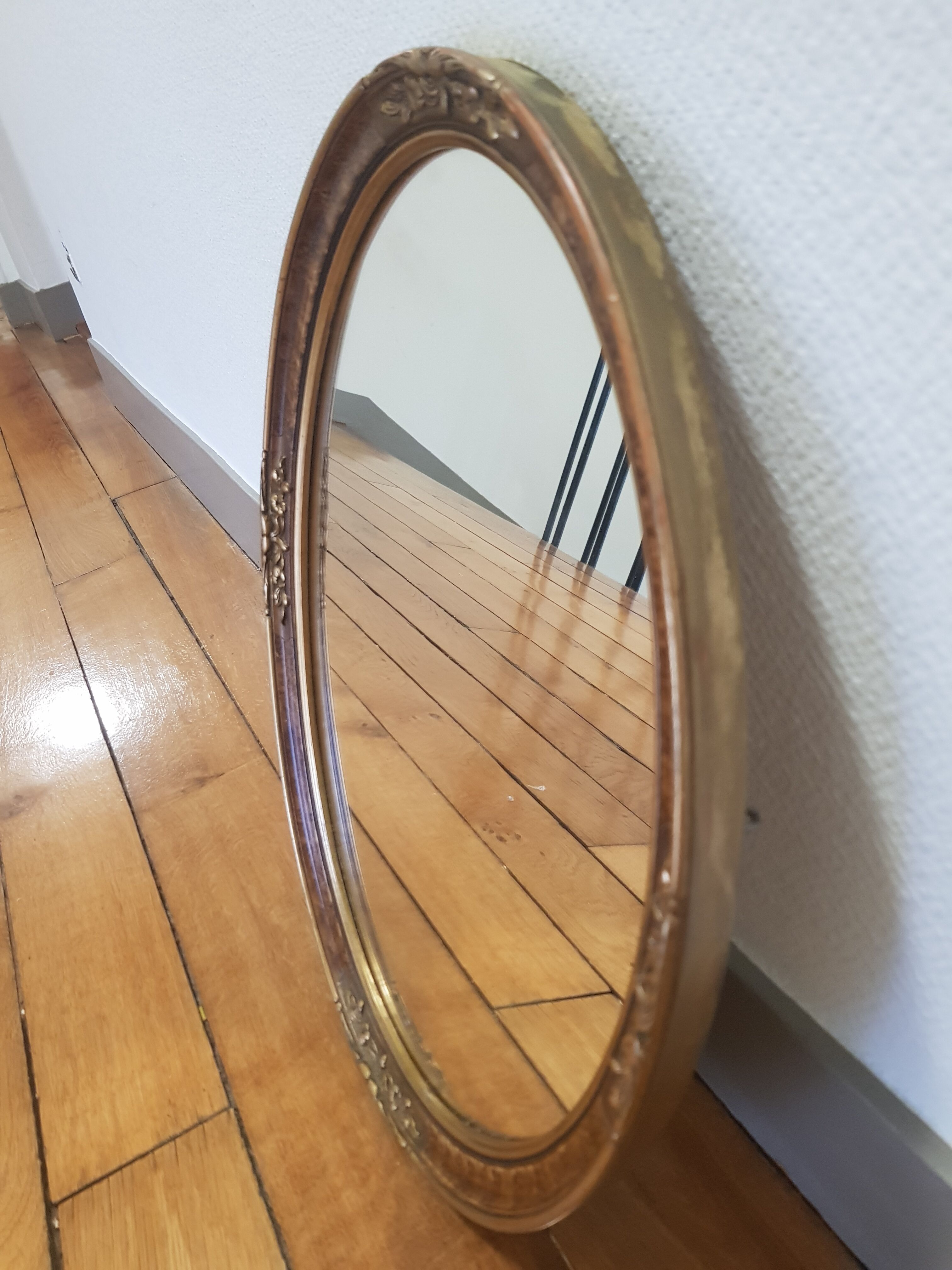 Ancient mirror 34x44cm