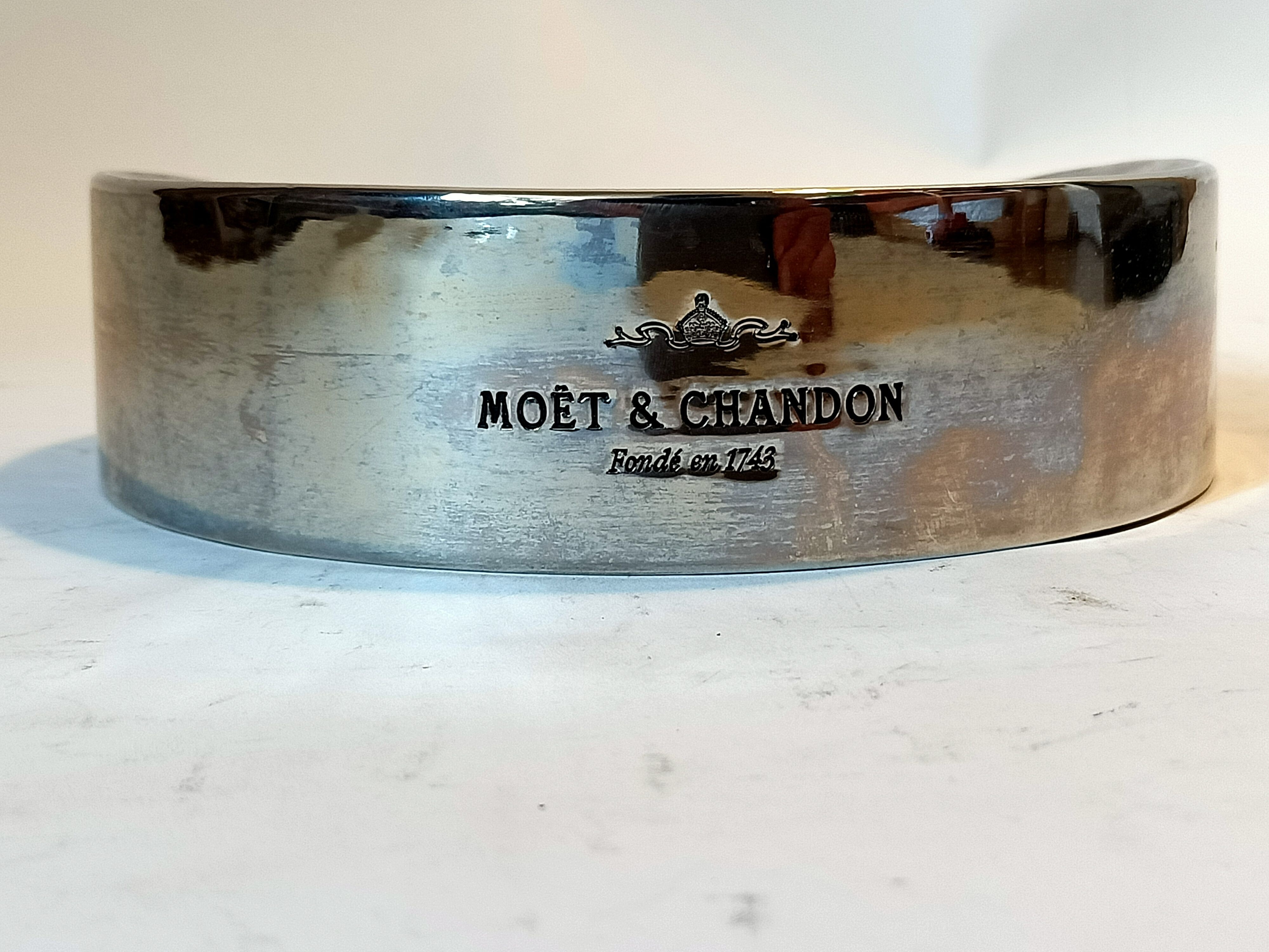 Silver ashtray Moët & Chandon 1970 Vintage
