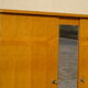 Armoire vintage, pieds compas