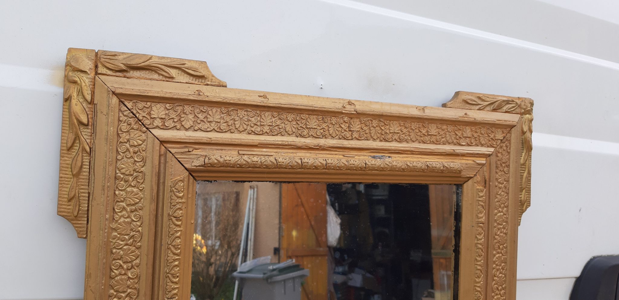 Mirror wood and stuc gilded 19th