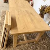 Solid oak farmhouse table with 2 central extensions