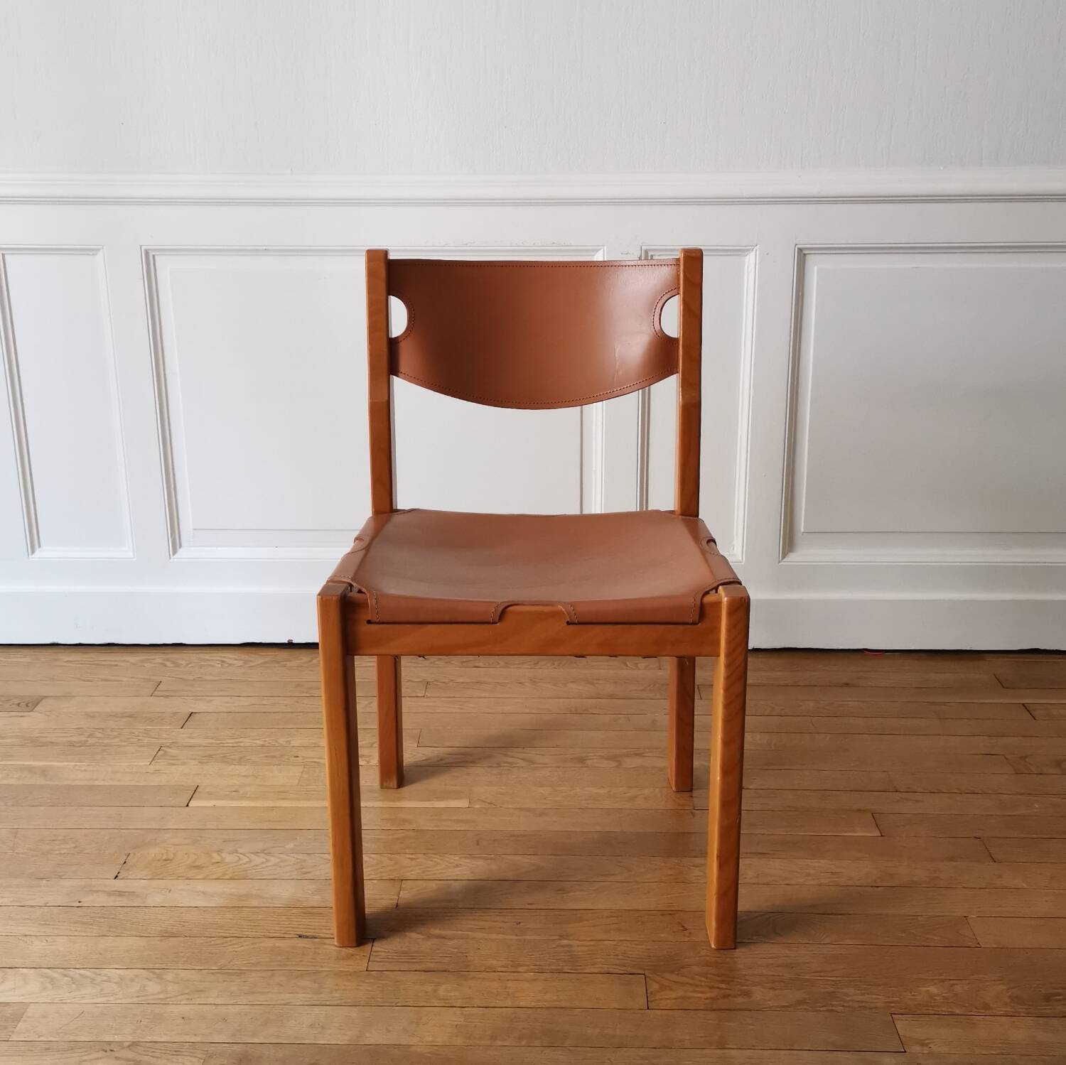 Elm and leather chair, Maison Regain, 1970/80