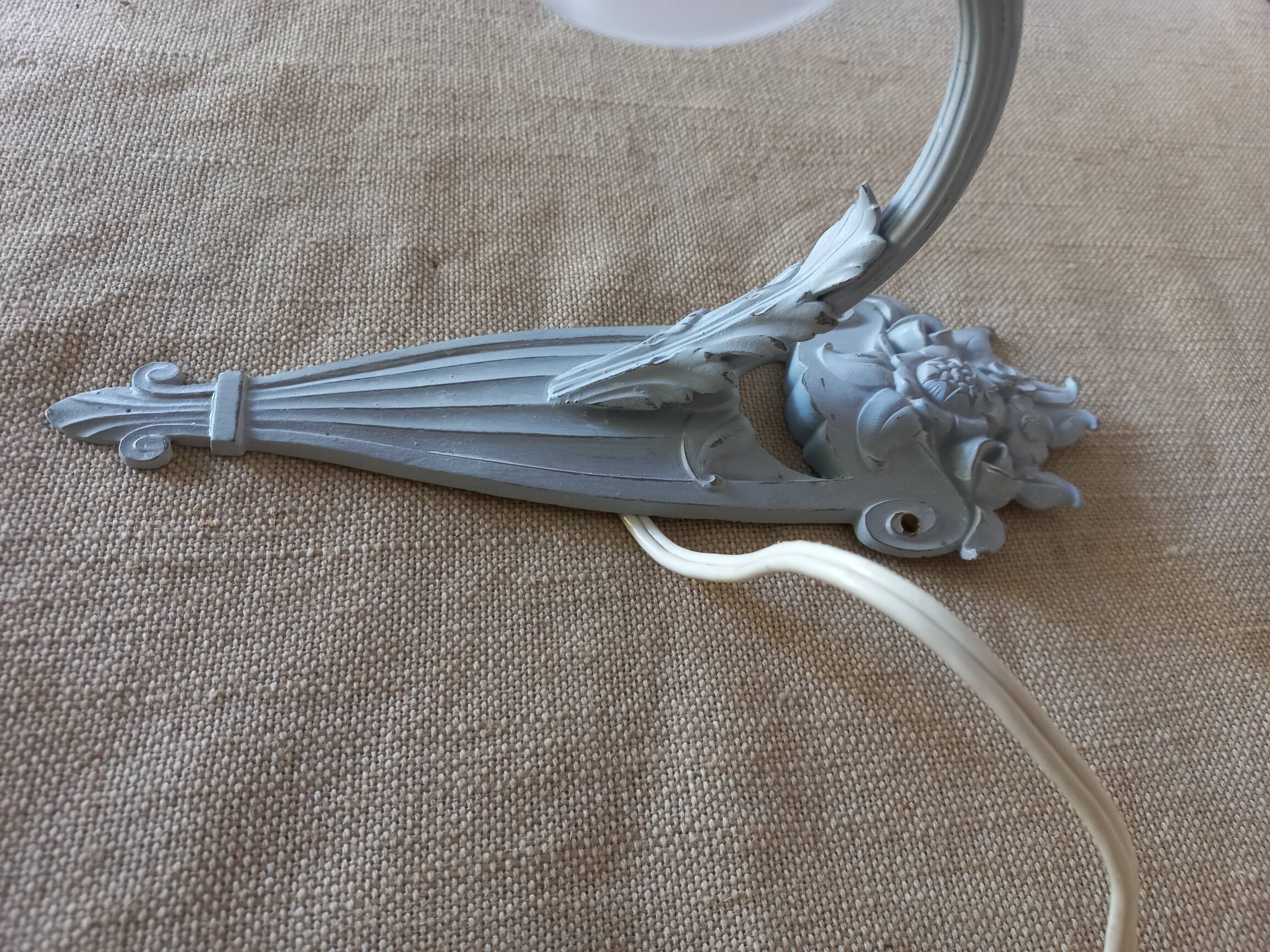 Art deco swan neck wall light with pink shade