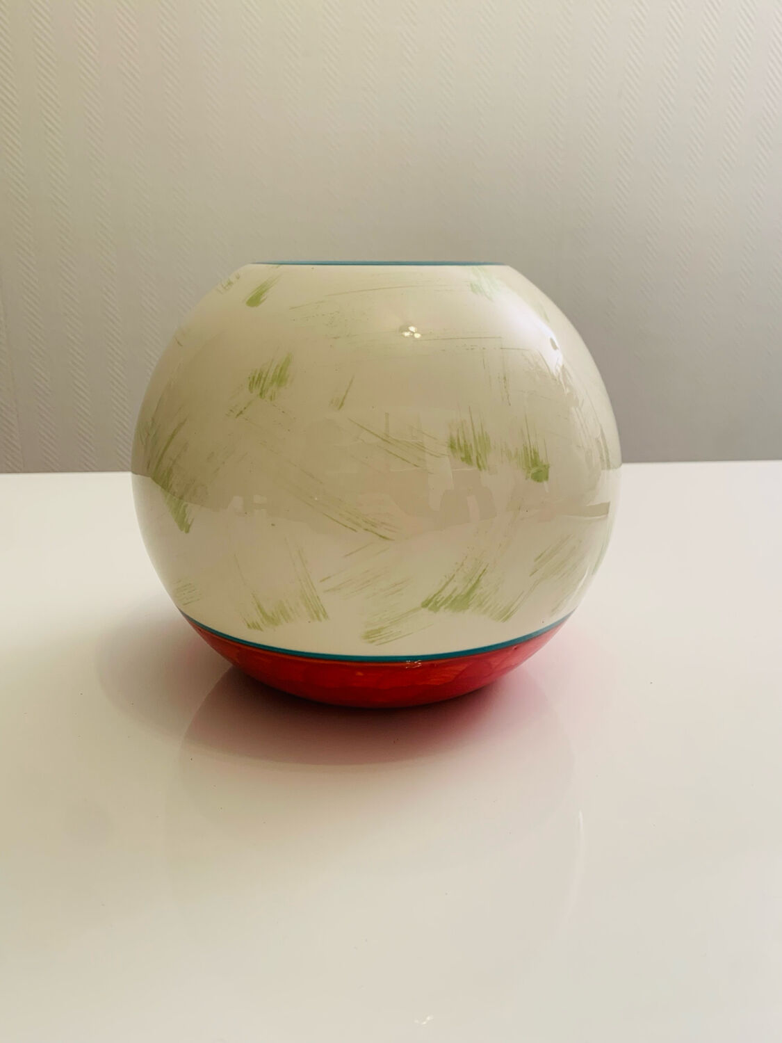 Round vase in Lunéville earthenware - "Poppy" collection