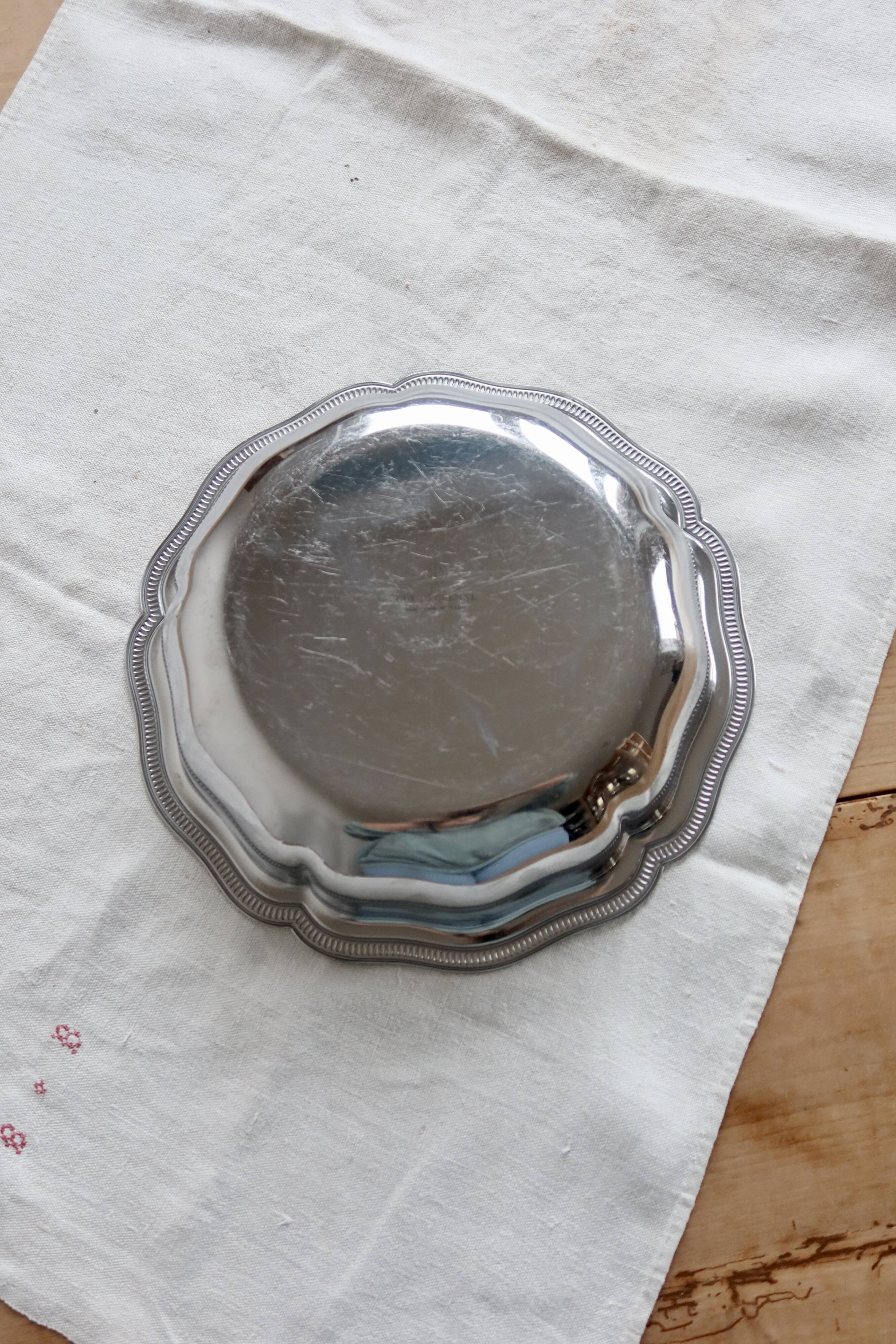 Vintage silver-plated metal salad bowl or large dish by Guy Degrenne.