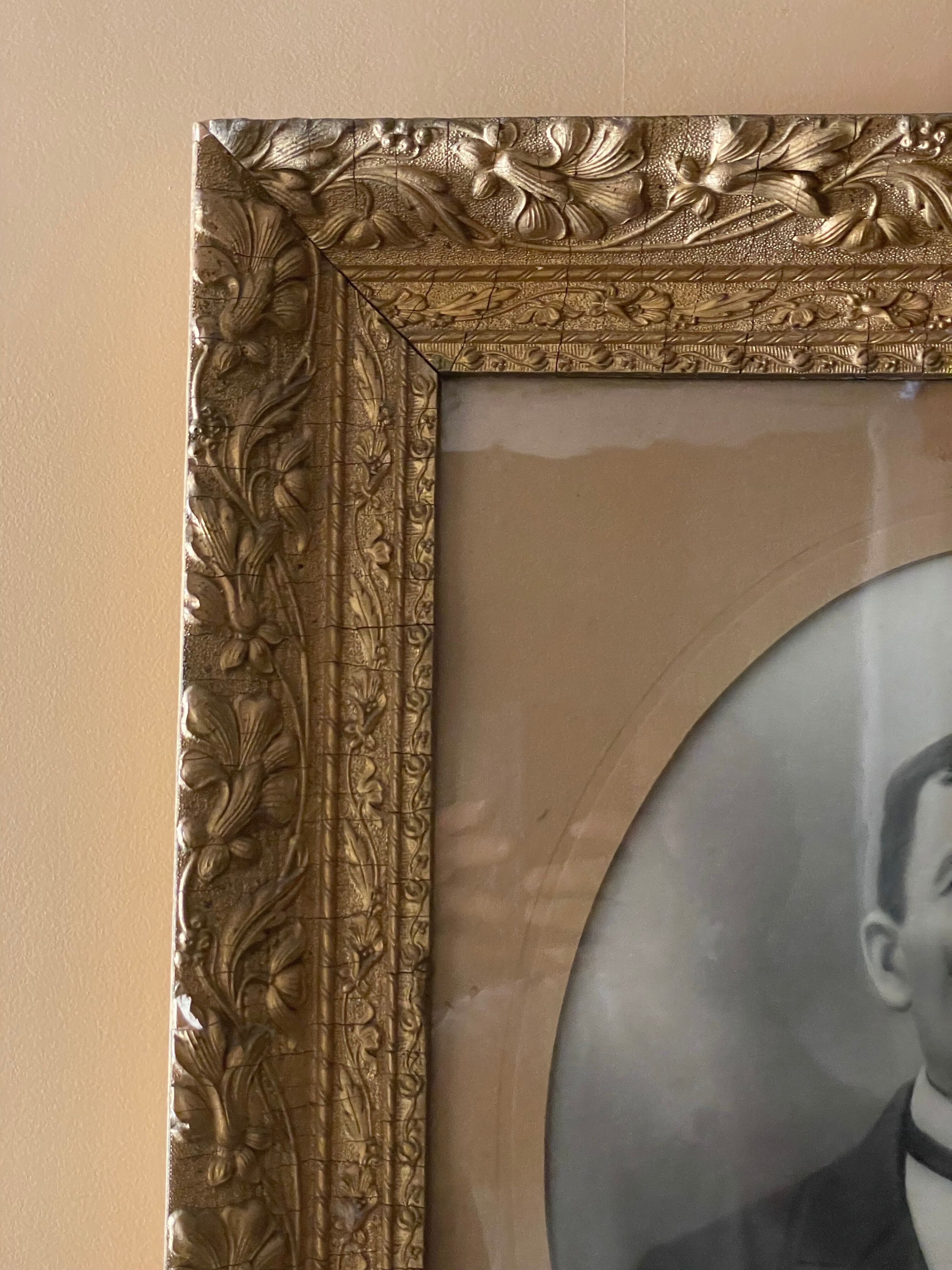 Old framed portrait photo