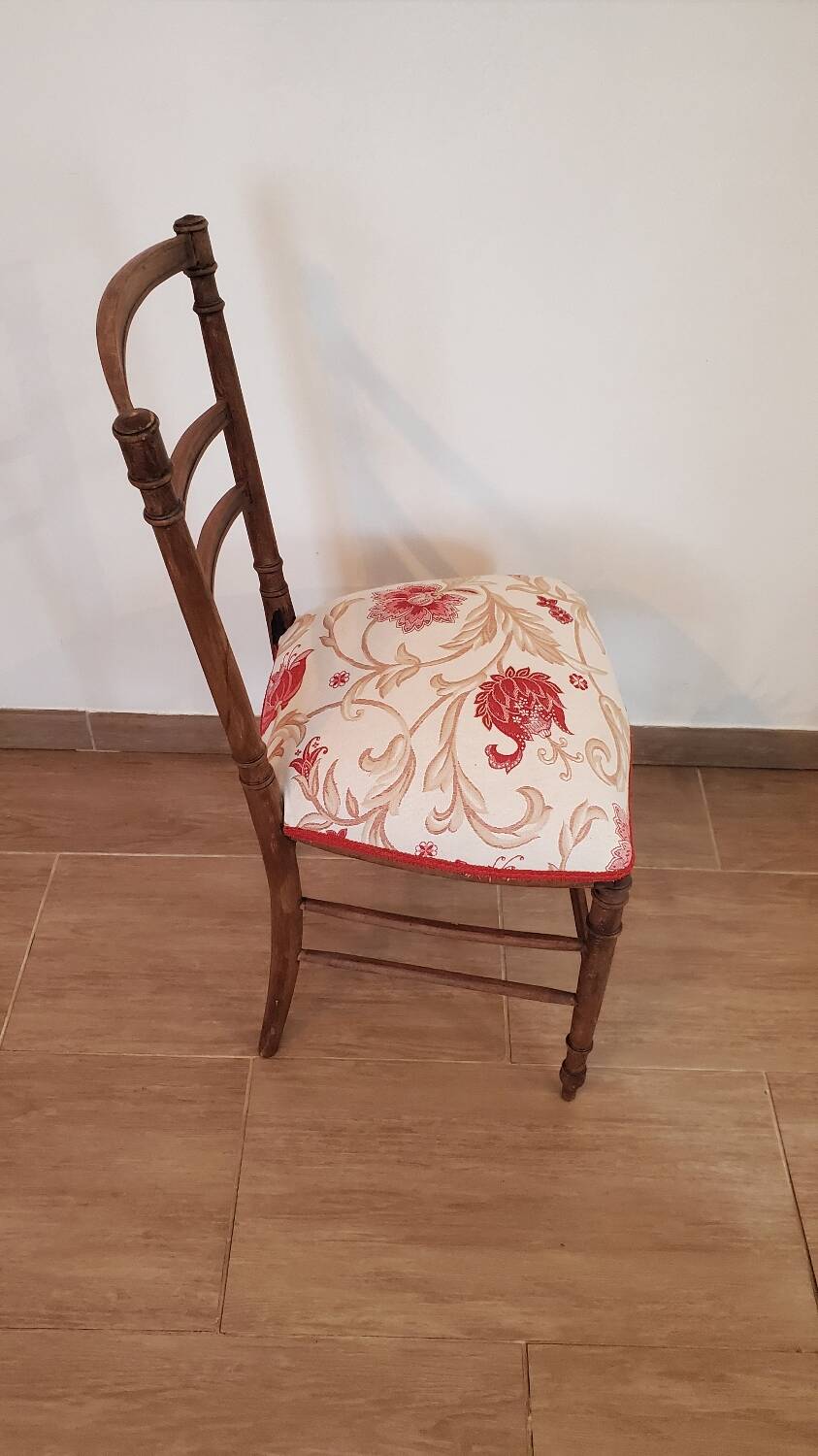 Napoleon 3 music chair