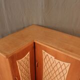 Notch drinks and rattan