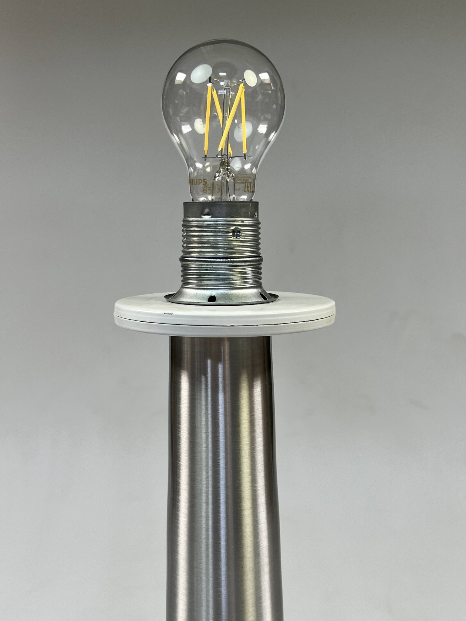 Lampe de table vintage Raak Amsterdam, D 2097, lampe trompette