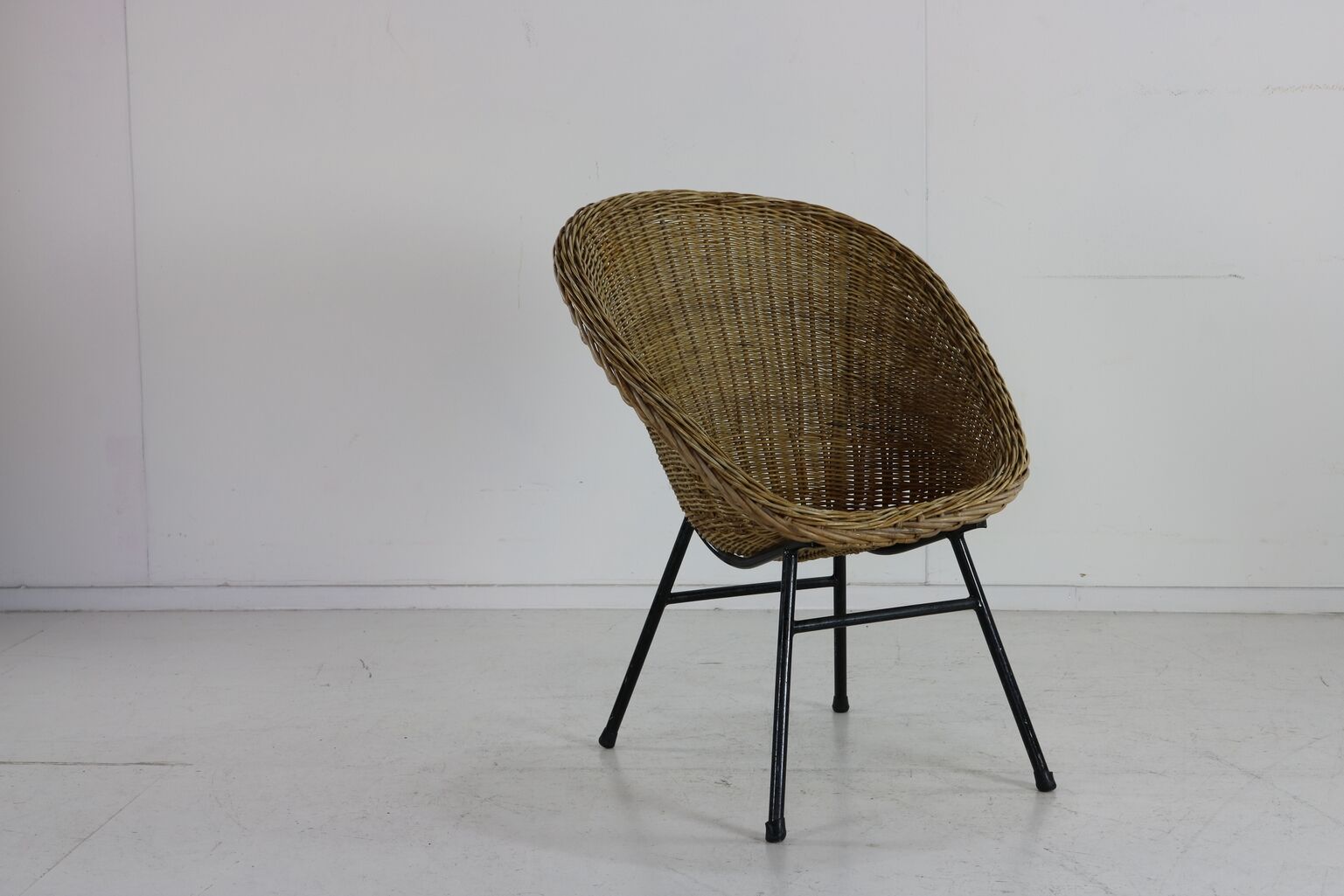 Sixties rattan easy chair by Dirk van Sliedregt