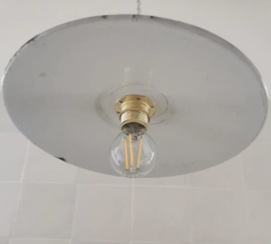 Enamelled sheet metal suspension 1950