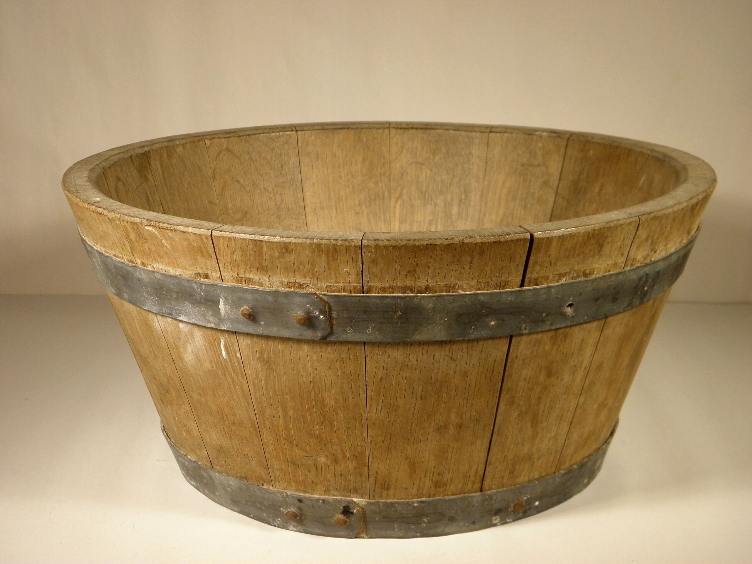 Old wooden bucket 36 cm