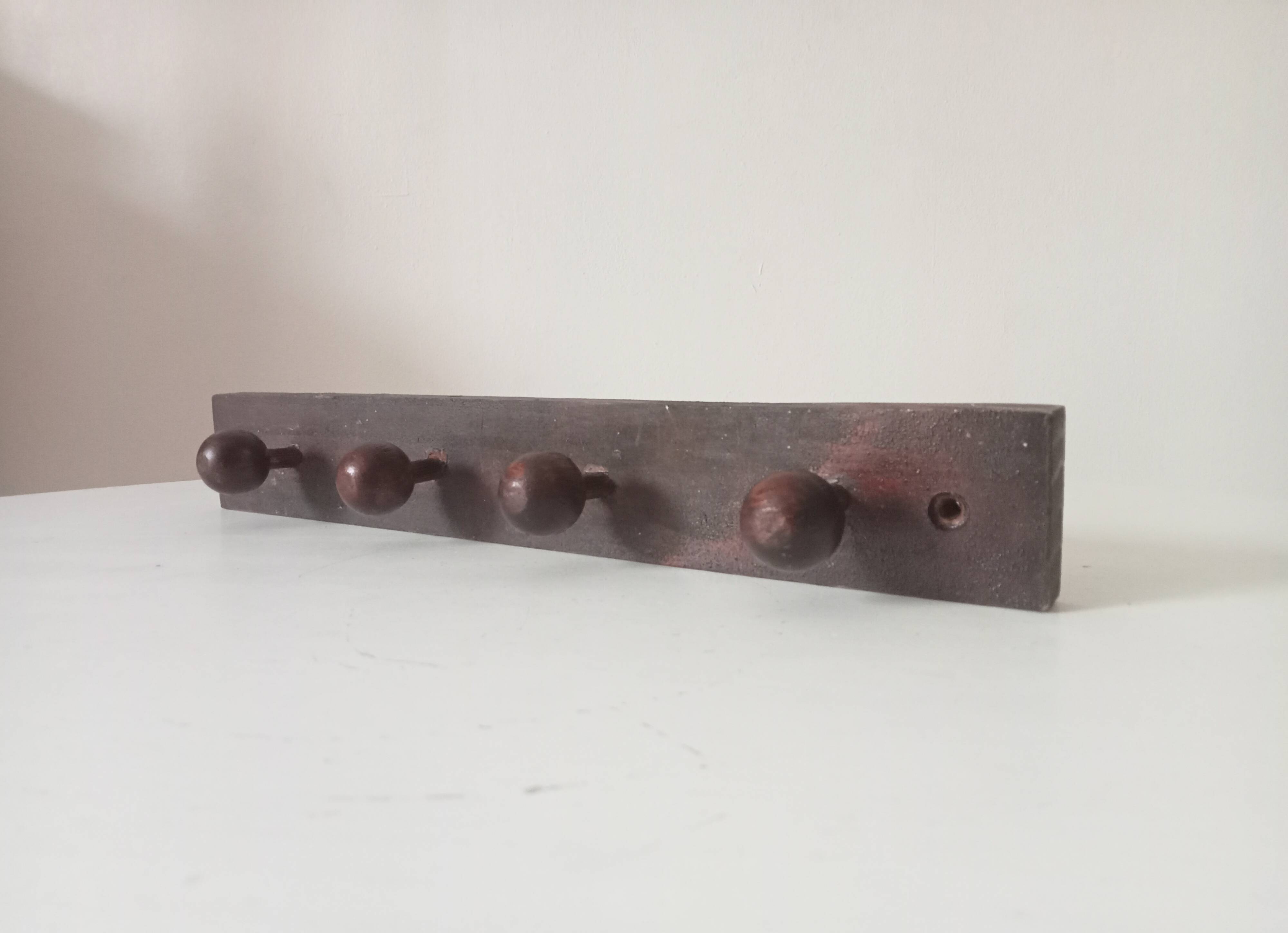 Porte manteau mural vintage en bois