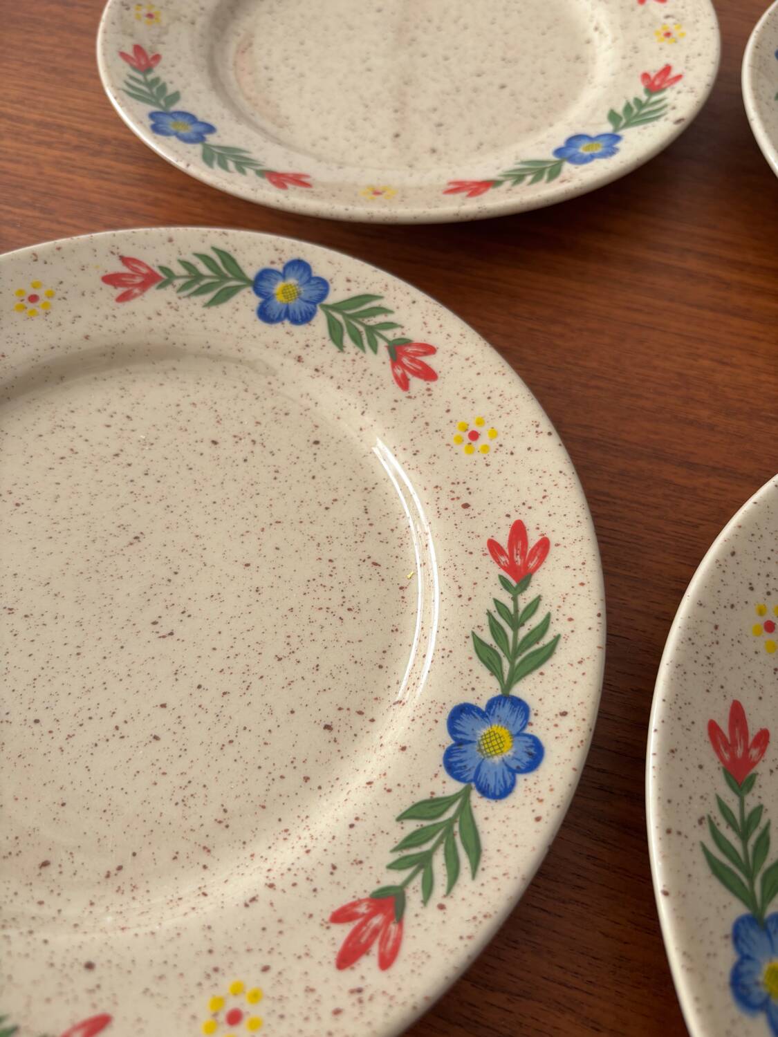 Set of 4 dessert plates Tulowice – Vintage Polish ceramics fl