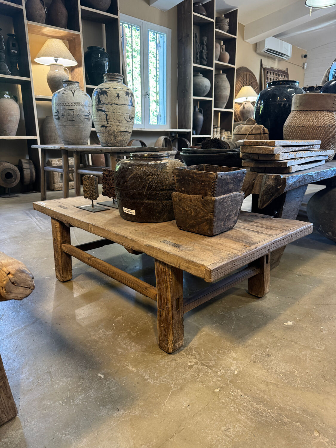 Fuzhou - Petite table basse chinoise ancienne en orme n°3