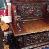 Banc coffre style Henri II en noyer