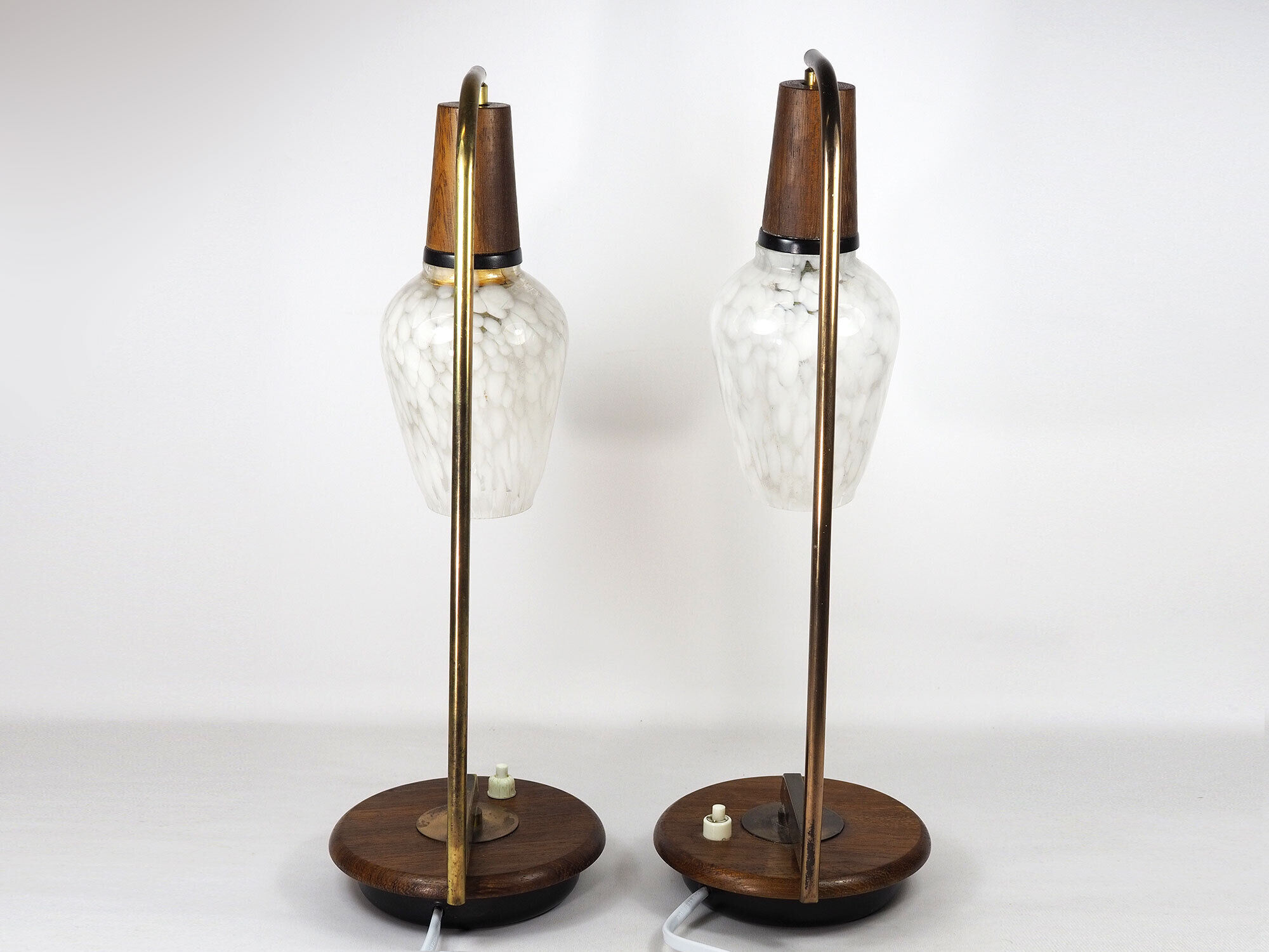Paire de lampes de table scandinaves du milieu du siècle - Laiton