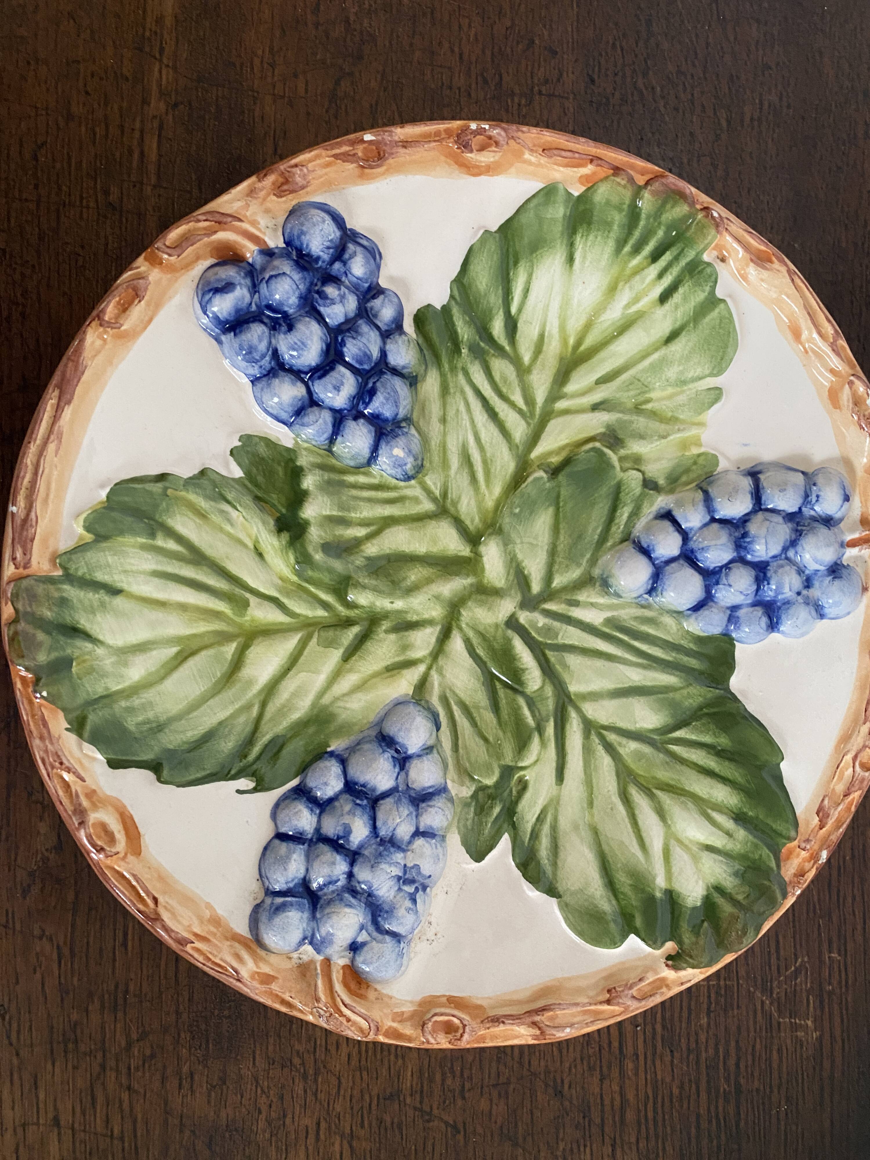 Beautiful vine pattern slip strainer