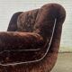 Fauteuil vintage italien en velours marron foncé