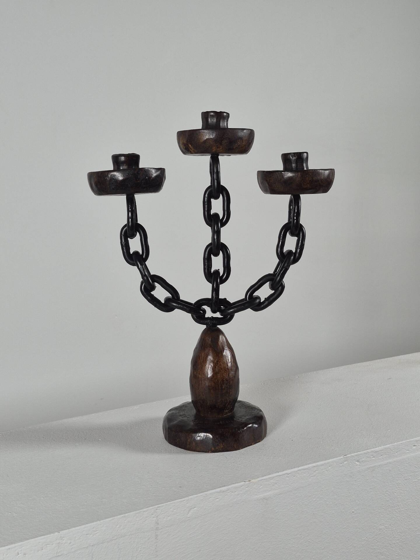 Vintage brutalist chain decor candleholder spain