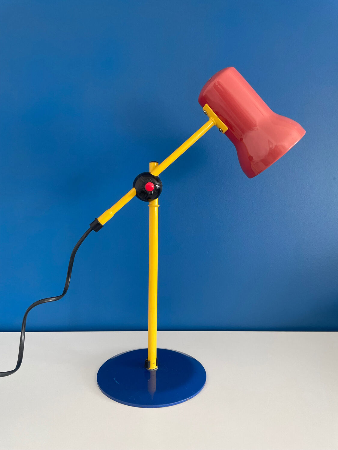 Colored metal articulated lamp 80s 90s