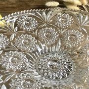 Coupe à fruits en verre ciselé 