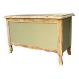 Vintage khaki chest and its removable Slavic heart