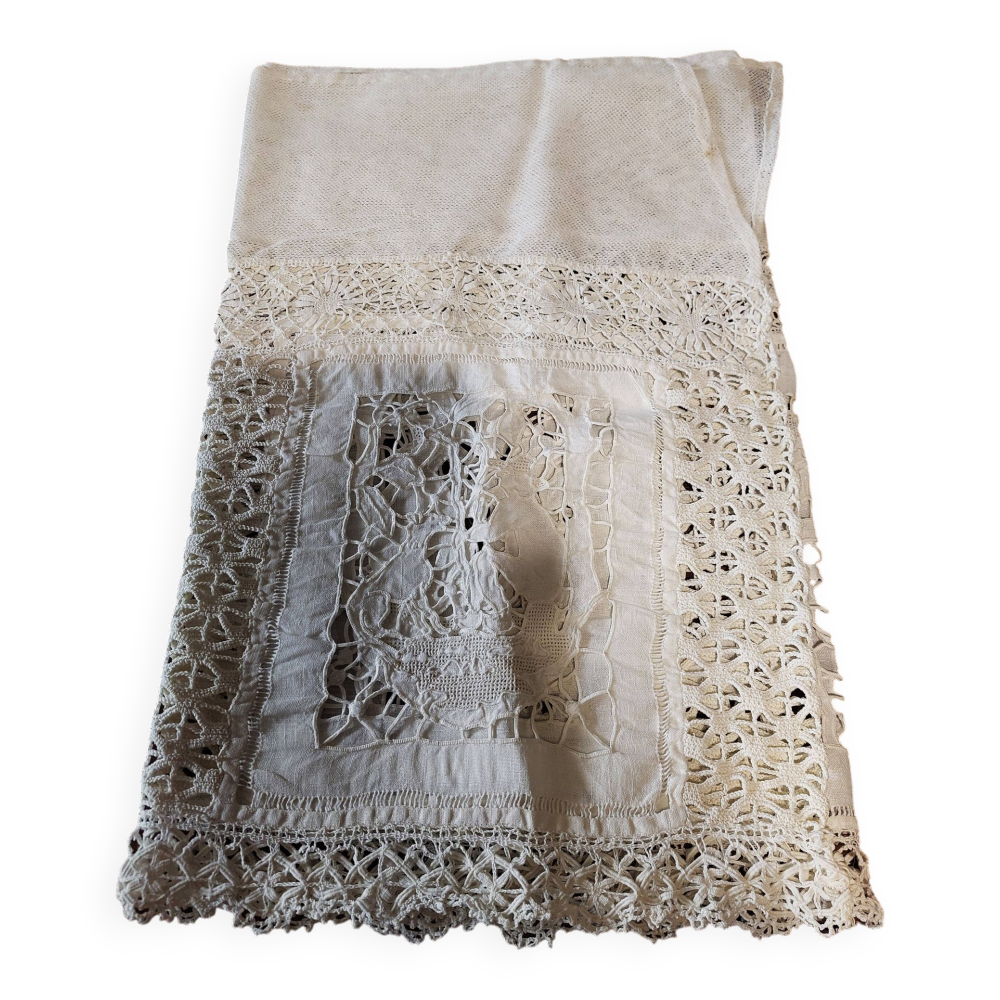 White cotton lace embroidery shelf or fireplace border