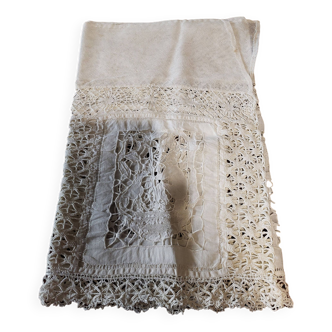 White cotton lace embroidery shelf or fireplace border