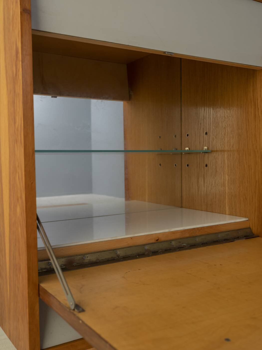 Functionalist Bookcase, Robert Slezák, 1930s, Czechoslovakia