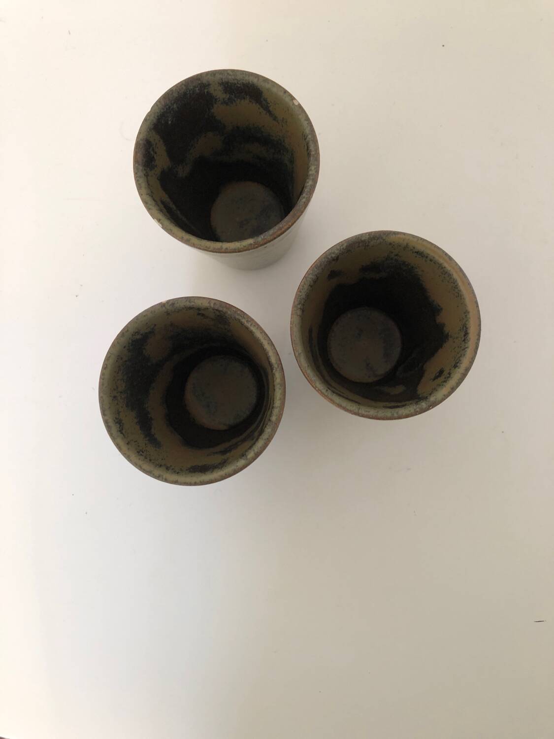 Digouin stoneware mugs