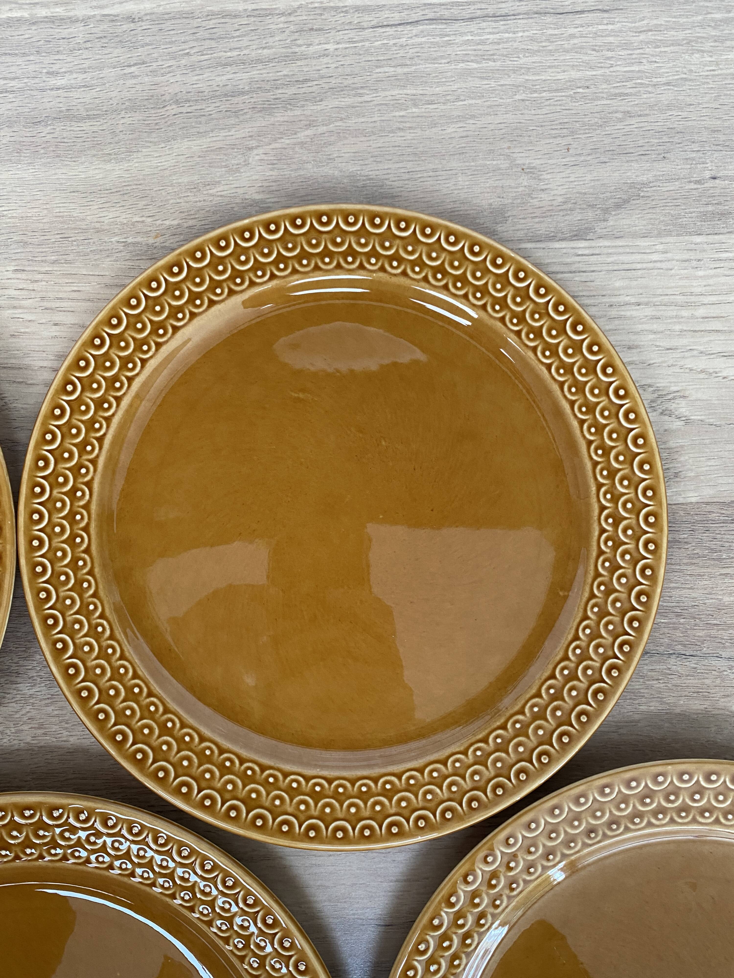 Set of 12 Pagnossin earthenware plates