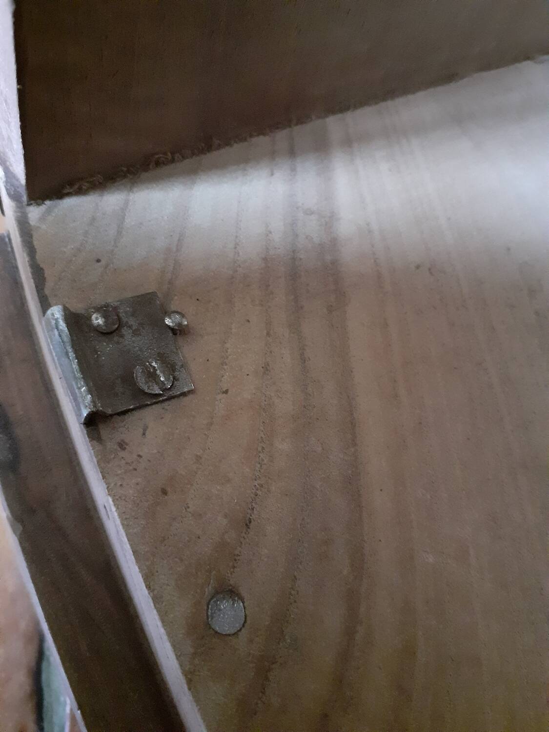 Bedside table