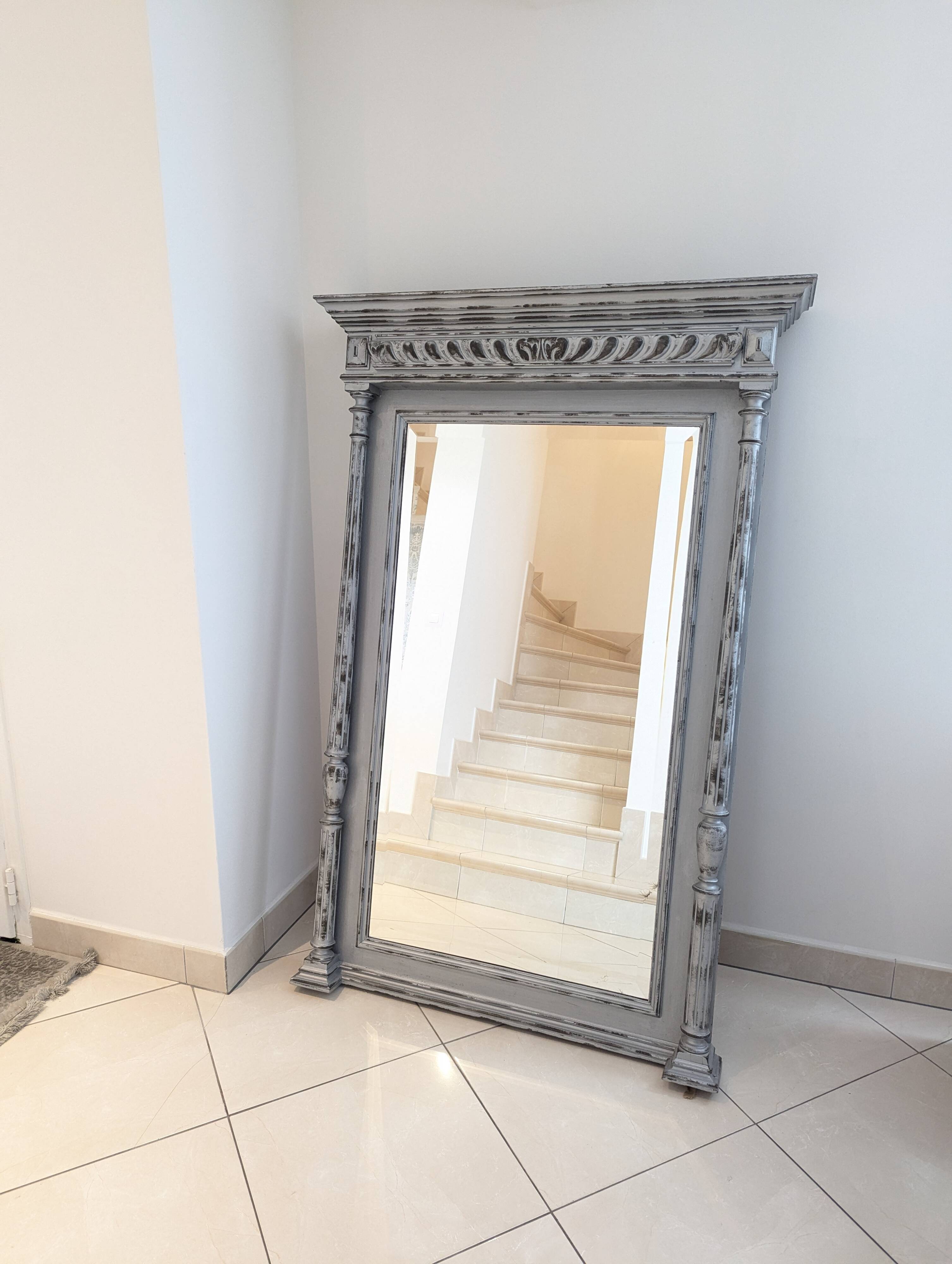 Renovated antique mirror