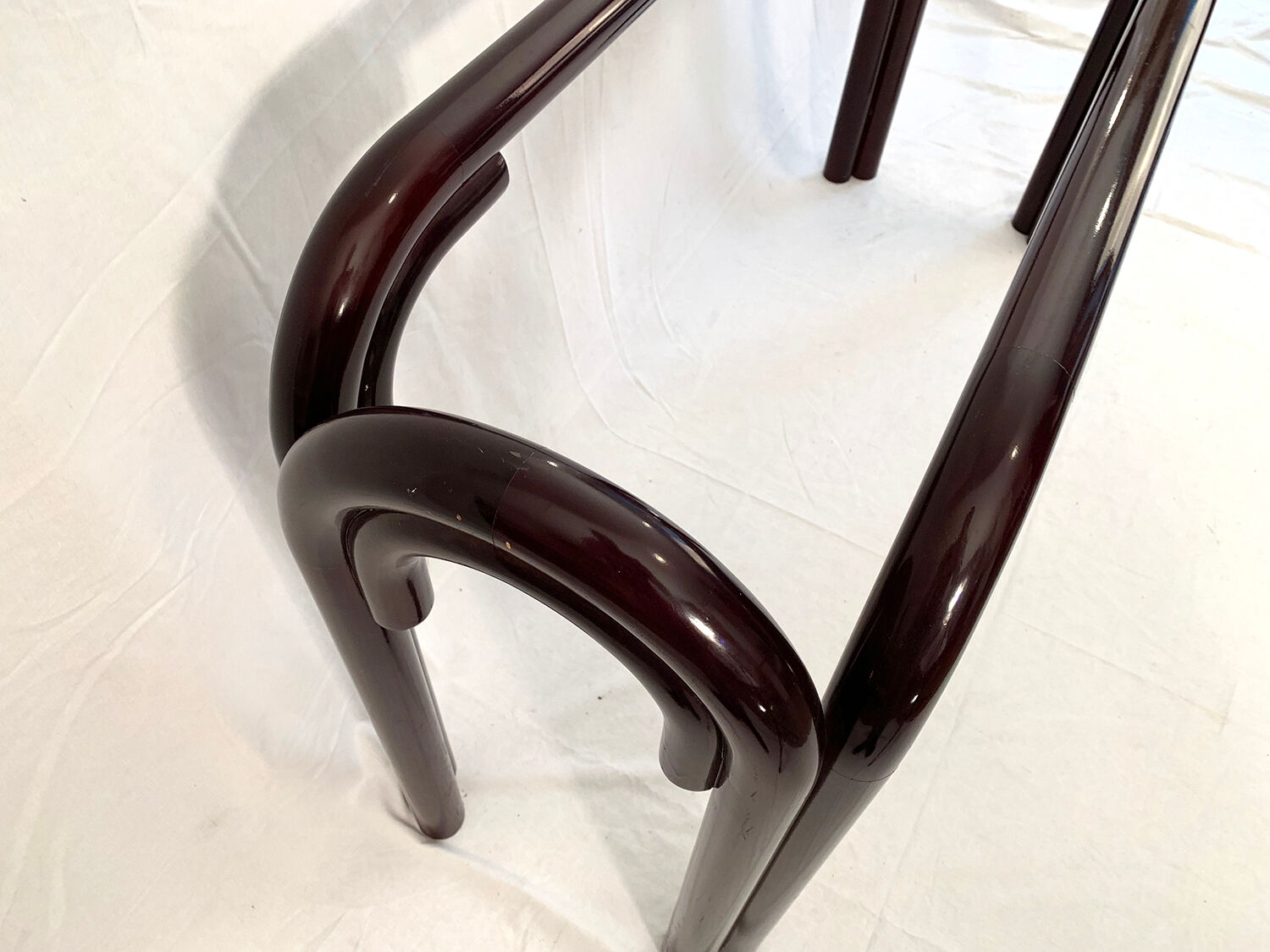 Vintage black/red wood console