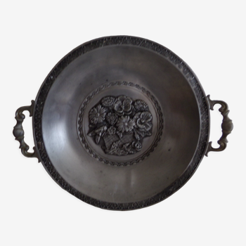 Tin dish