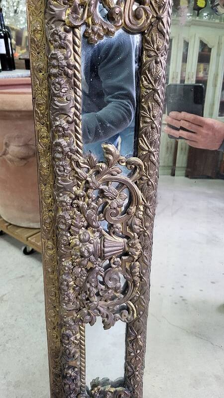 ANCIENT MIRROR WITH PARCLOSES FROM THE NAPOLEON III ERA