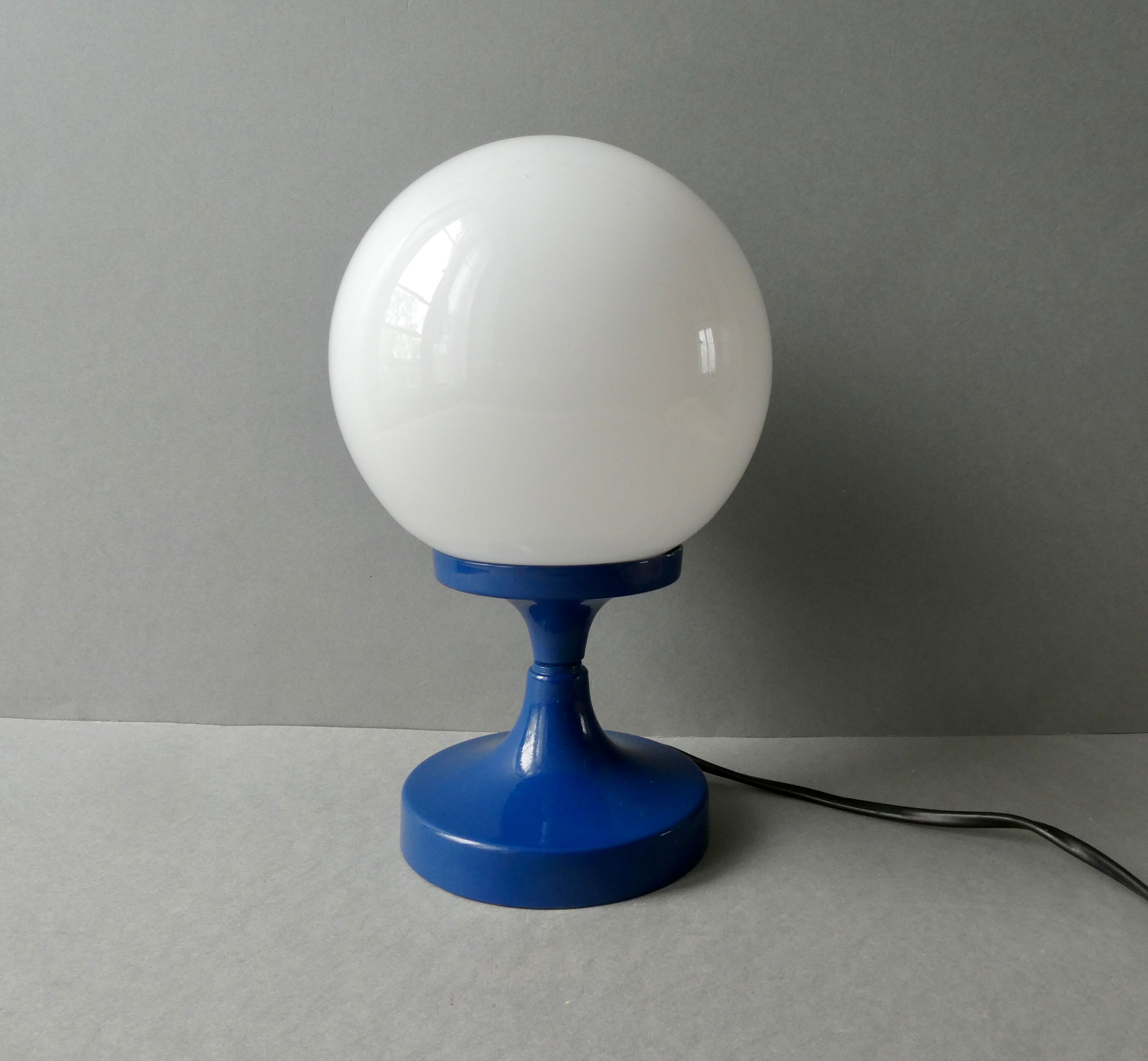 Metal and opaline lamp, 80s