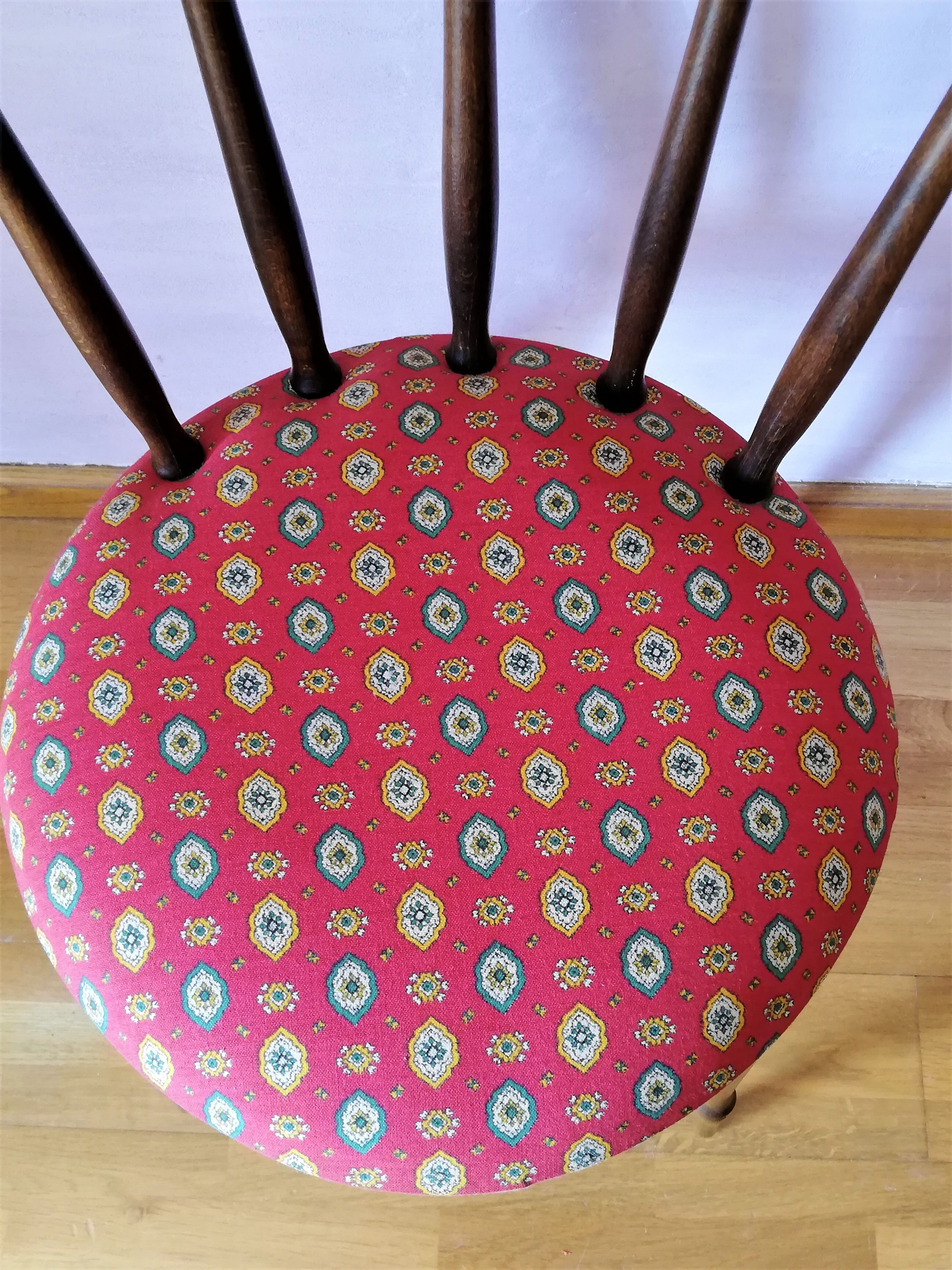 Chaise en bois des années 60