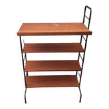 Shelf on foot