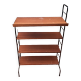 Shelf on foot