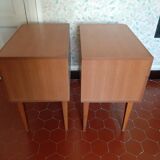 Tables de chevet style années 50
