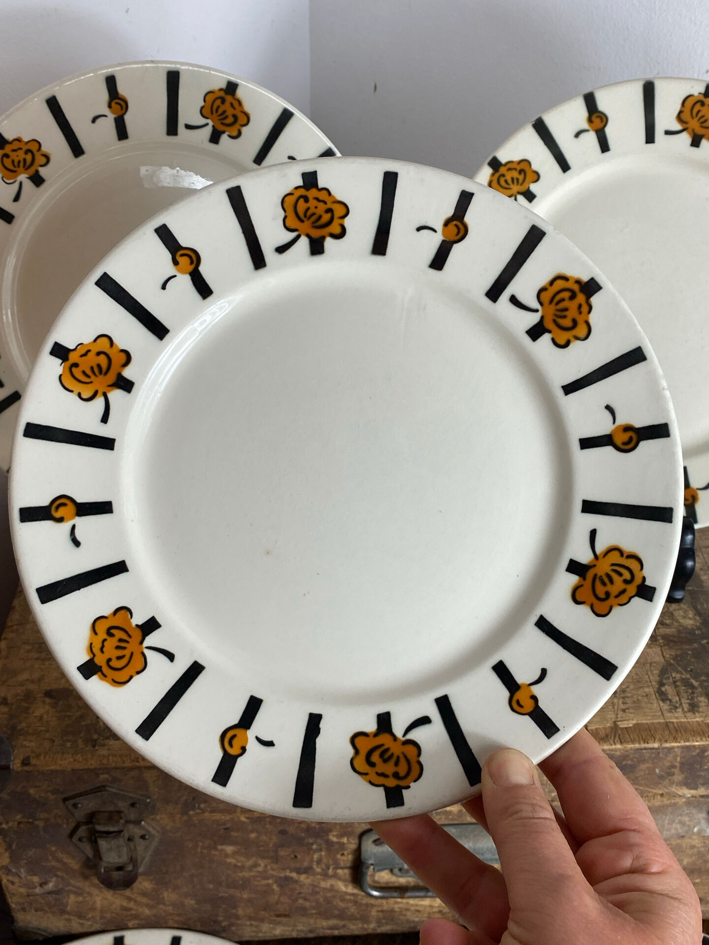 Porcelain plates, Badonviller France